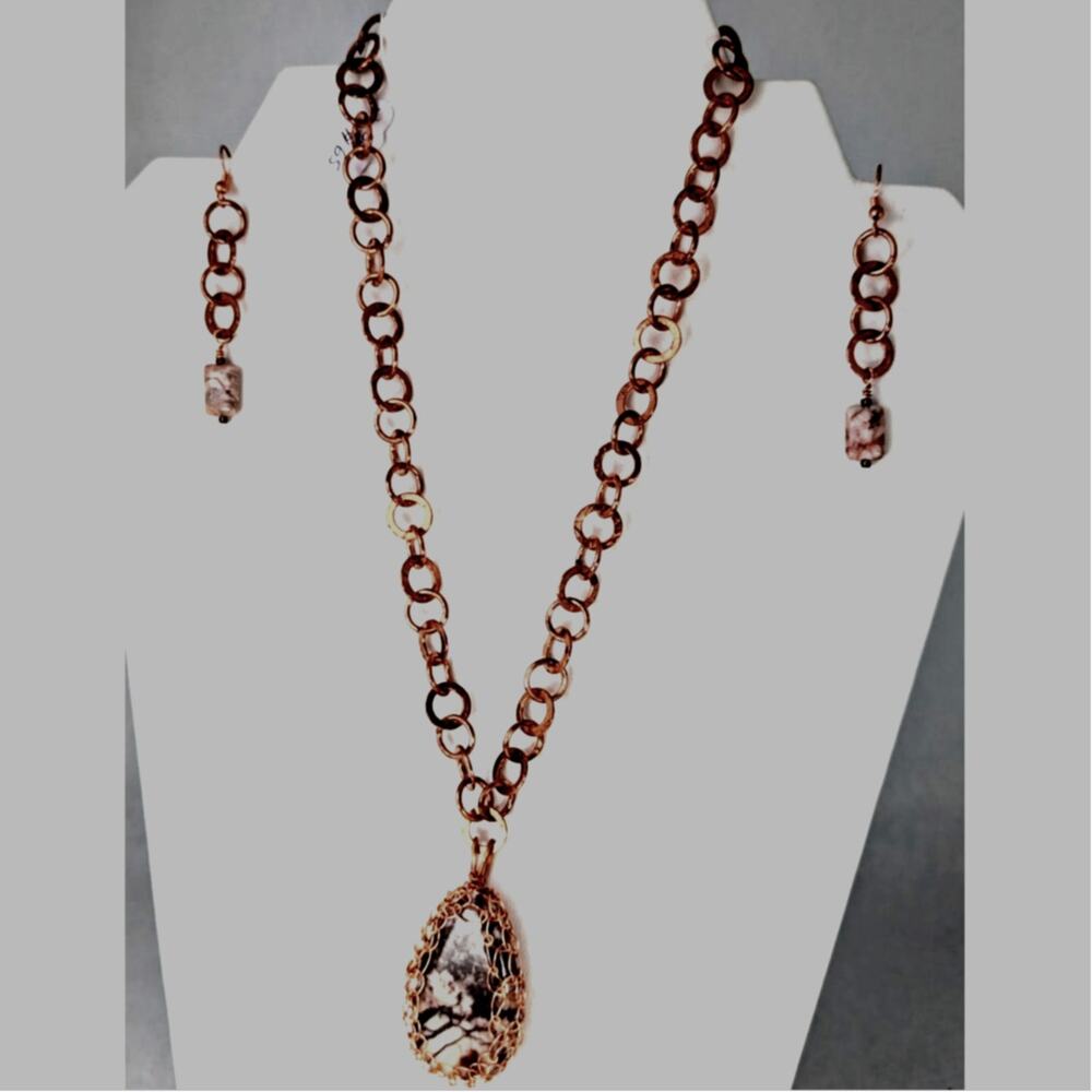 Copper wire wrap jasper + chain 18' NWT + Earrings 2.5" NWT Toggle Statement
